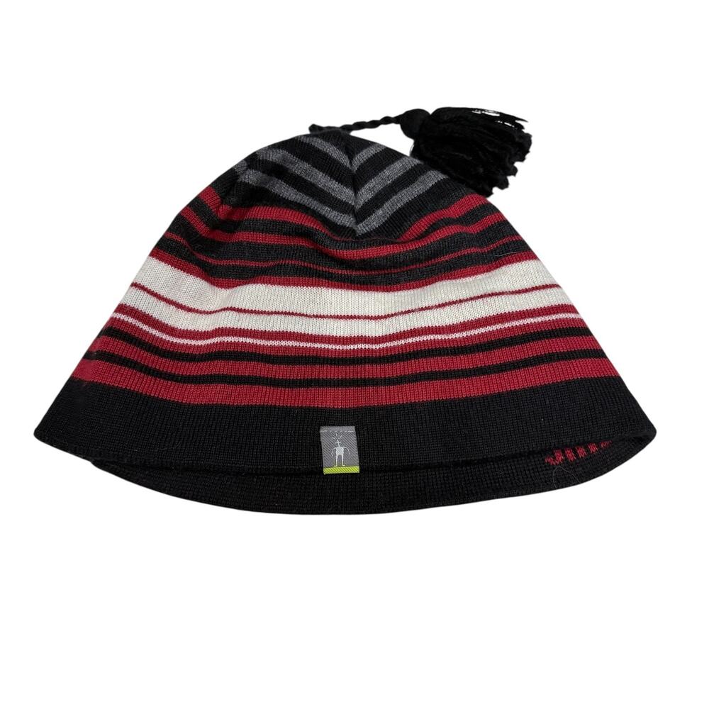 SMARTWOOL MERINO WOOL BLEND BEANIE HAT BLACK RED STRIPE MADE IN CANADA
